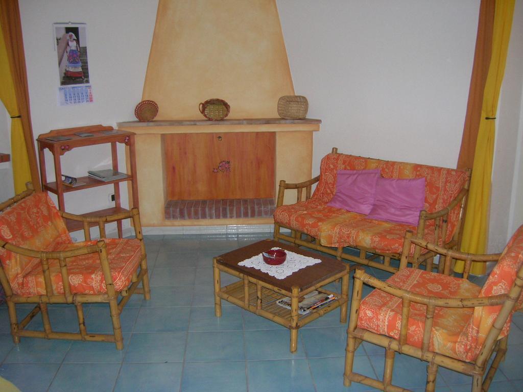 B&B La MeSenda Arzachena Bagian luar foto