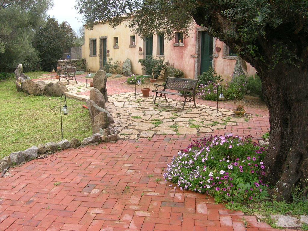 B&B La MeSenda Arzachena Ruang foto